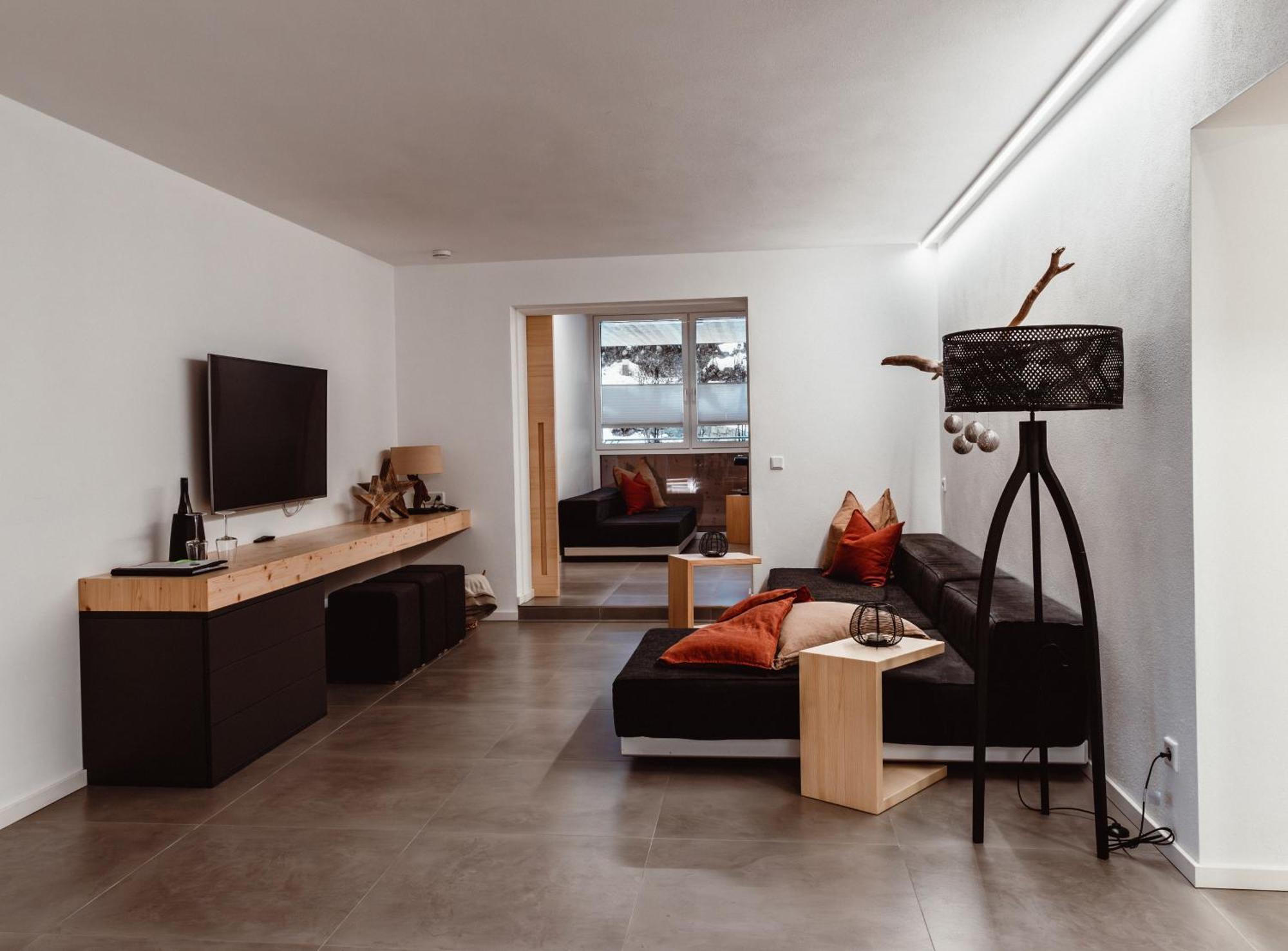 Alpine Loft Martini Apartment